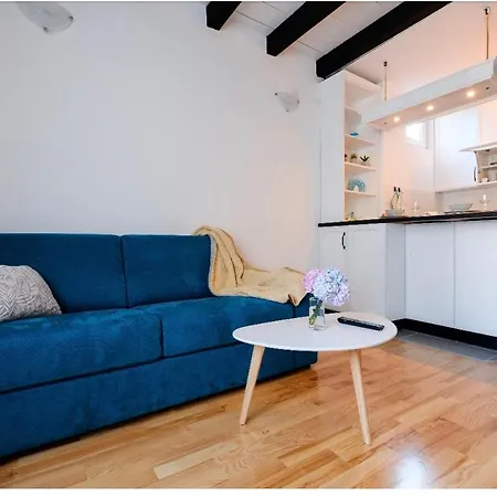 Apartment Svetogorska Tri