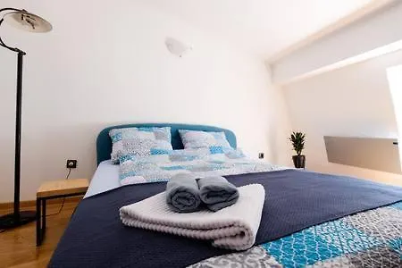 Apartman Svetogorska Tri *
